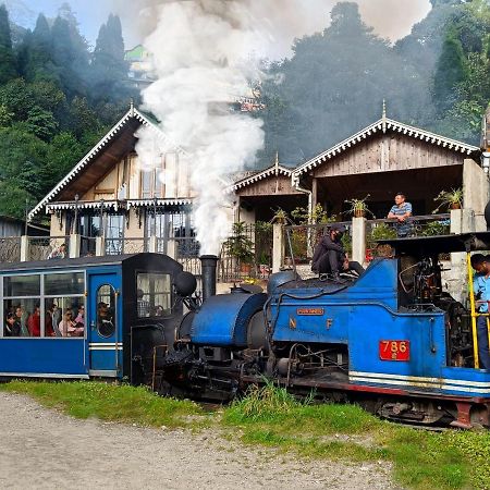 Marigold Manor Homestay Darjeeling  Exteriör bild