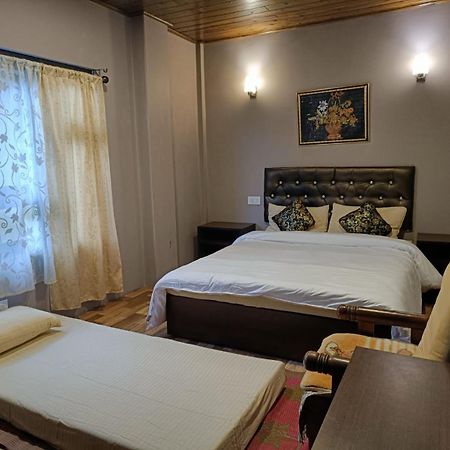 Marigold Manor Homestay Darjeeling  Exteriör bild
