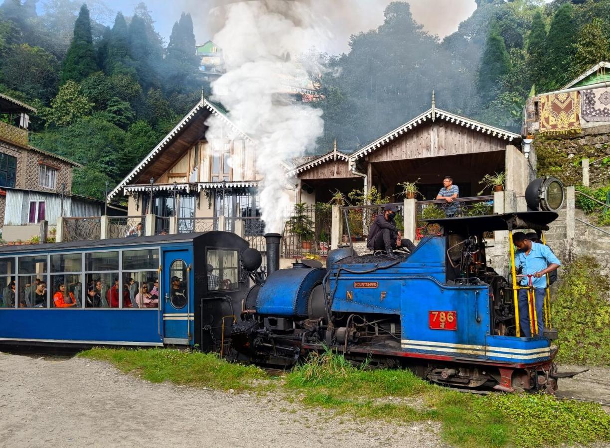 Marigold Manor Homestay Darjeeling  Exteriör bild